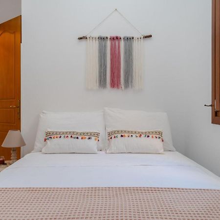 Small Apartment in Grotta Naxos Naxos City Exteriör bild